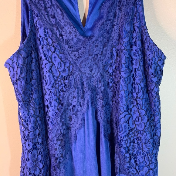 Lucky & Blessed Women's Dress Large |Sheer | Lace | Deep V Neck | Elegant | L&B - Picture 4 of 11